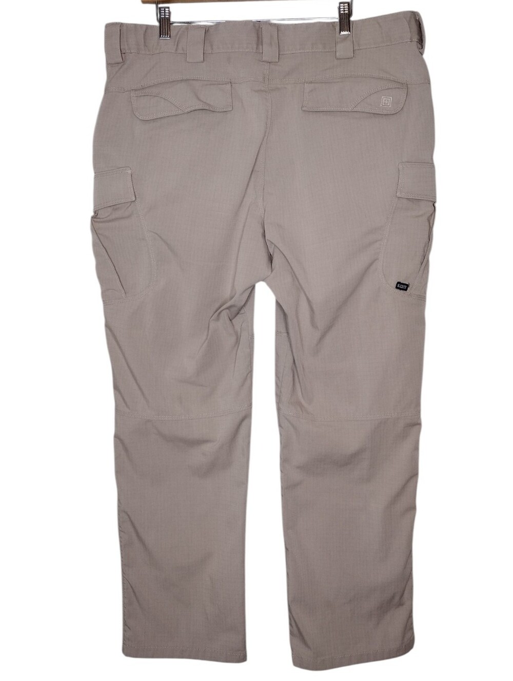 5.11 Tactical Tan Men's Outdoors Work Utility Cargo Pants Sz 40×30 - Picture 2 of 15